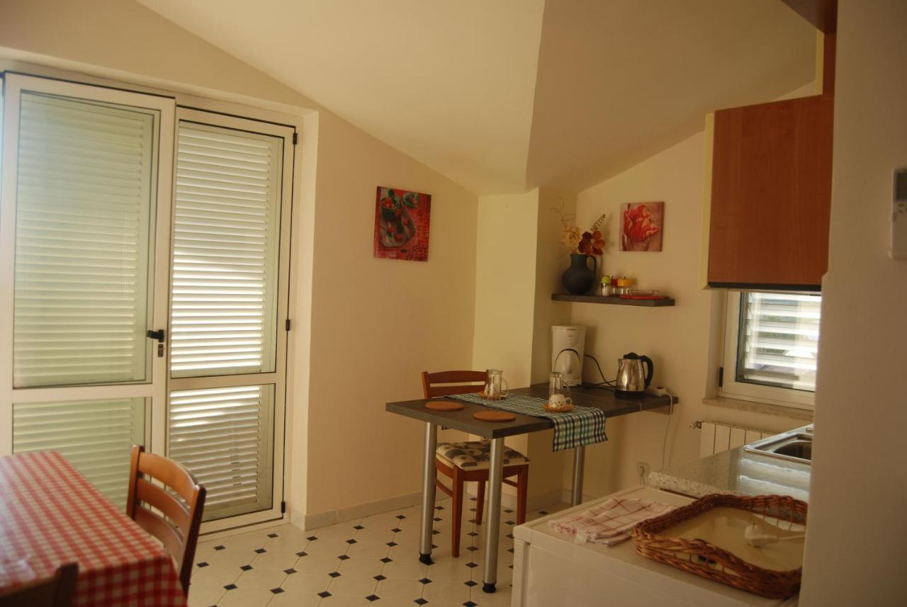 Apartments Bellavista Rovinjsko Selo Eksteriør bilde